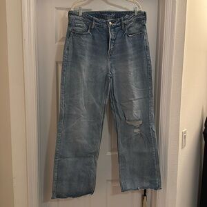 Old Navy Distressed High-Rise Raw Hem Wide Leg Jean